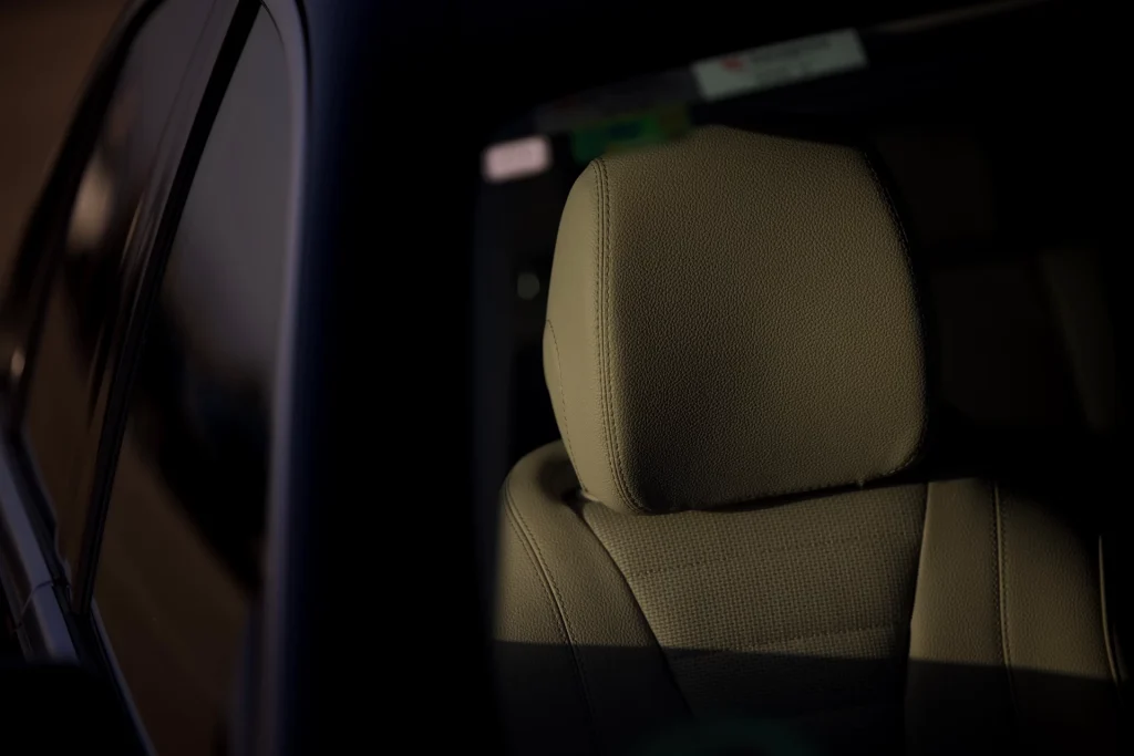 Foto detalle reposacabezas Mercedes